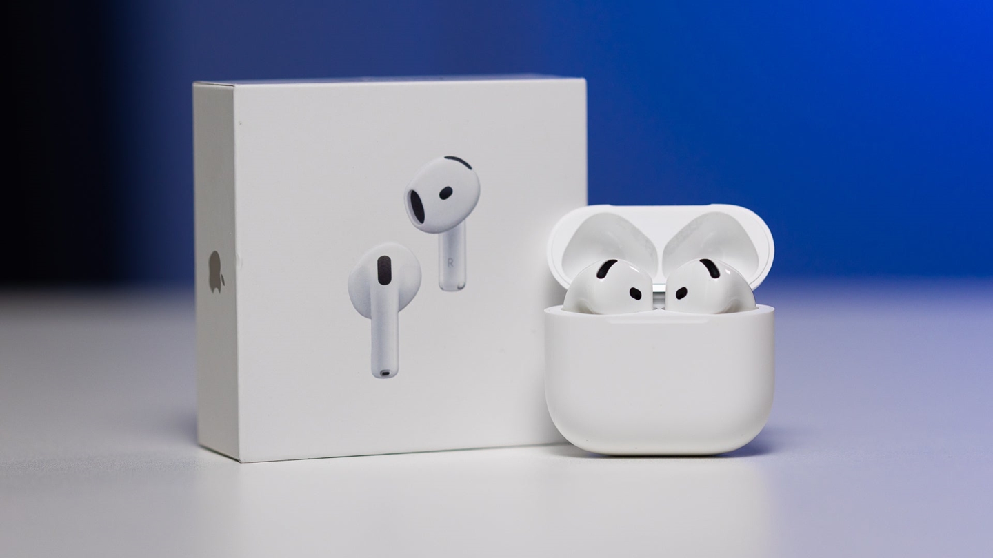 Apple AirPods 4 With ANC