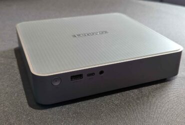 Lenovo Revolutionizes Mini PCs with Windows on Arm Technology